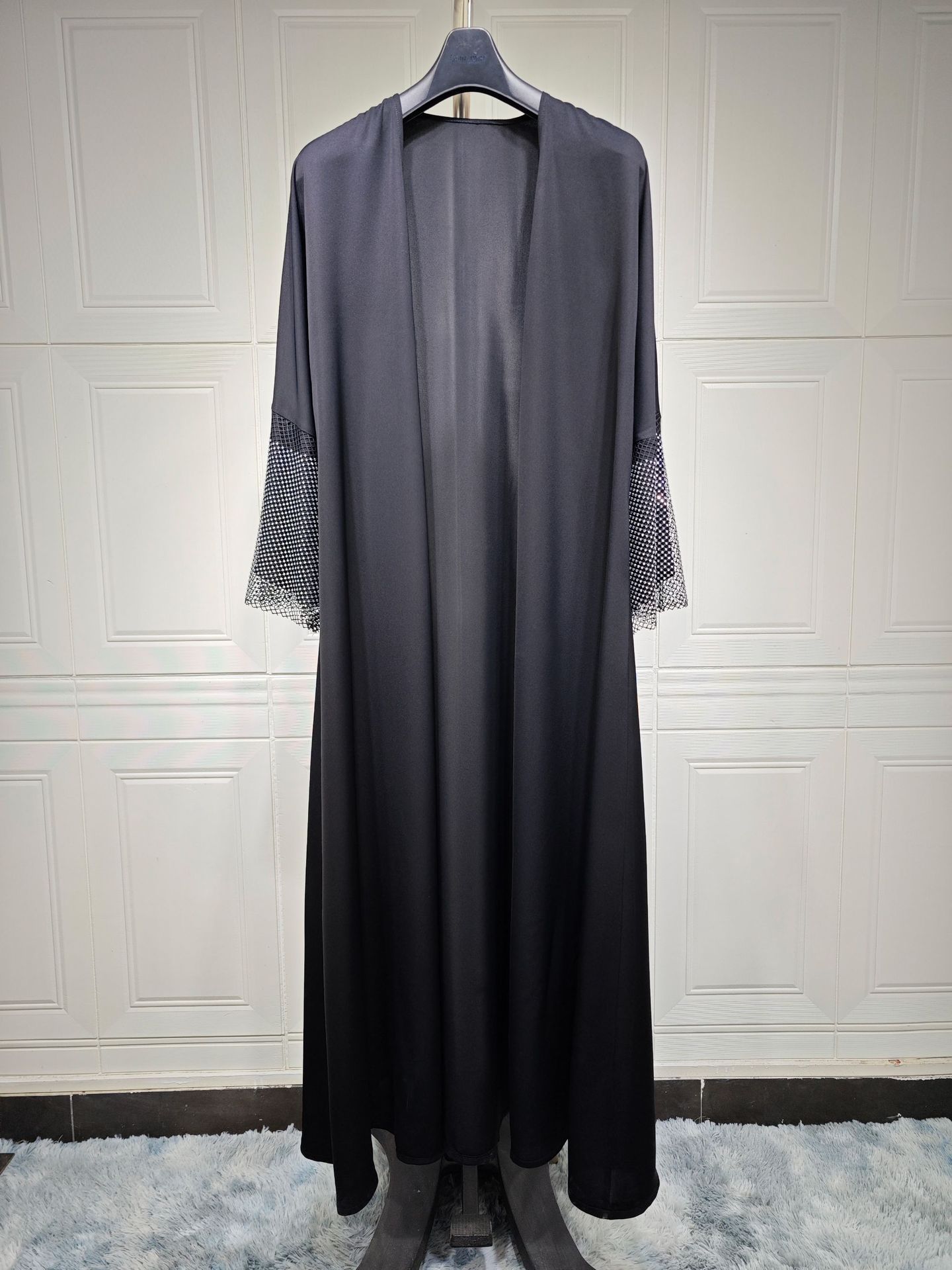 Aqeela Abaya