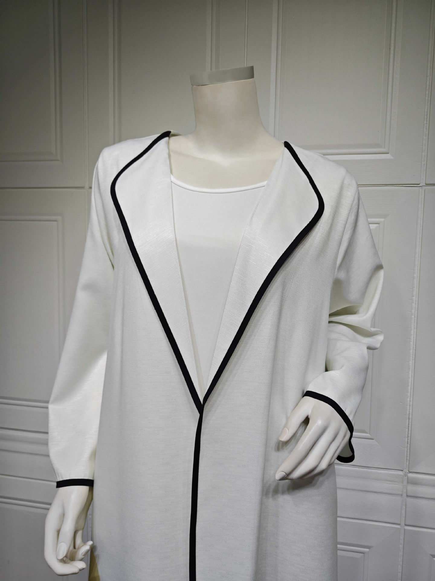 Sunny Tasqiya Abaya