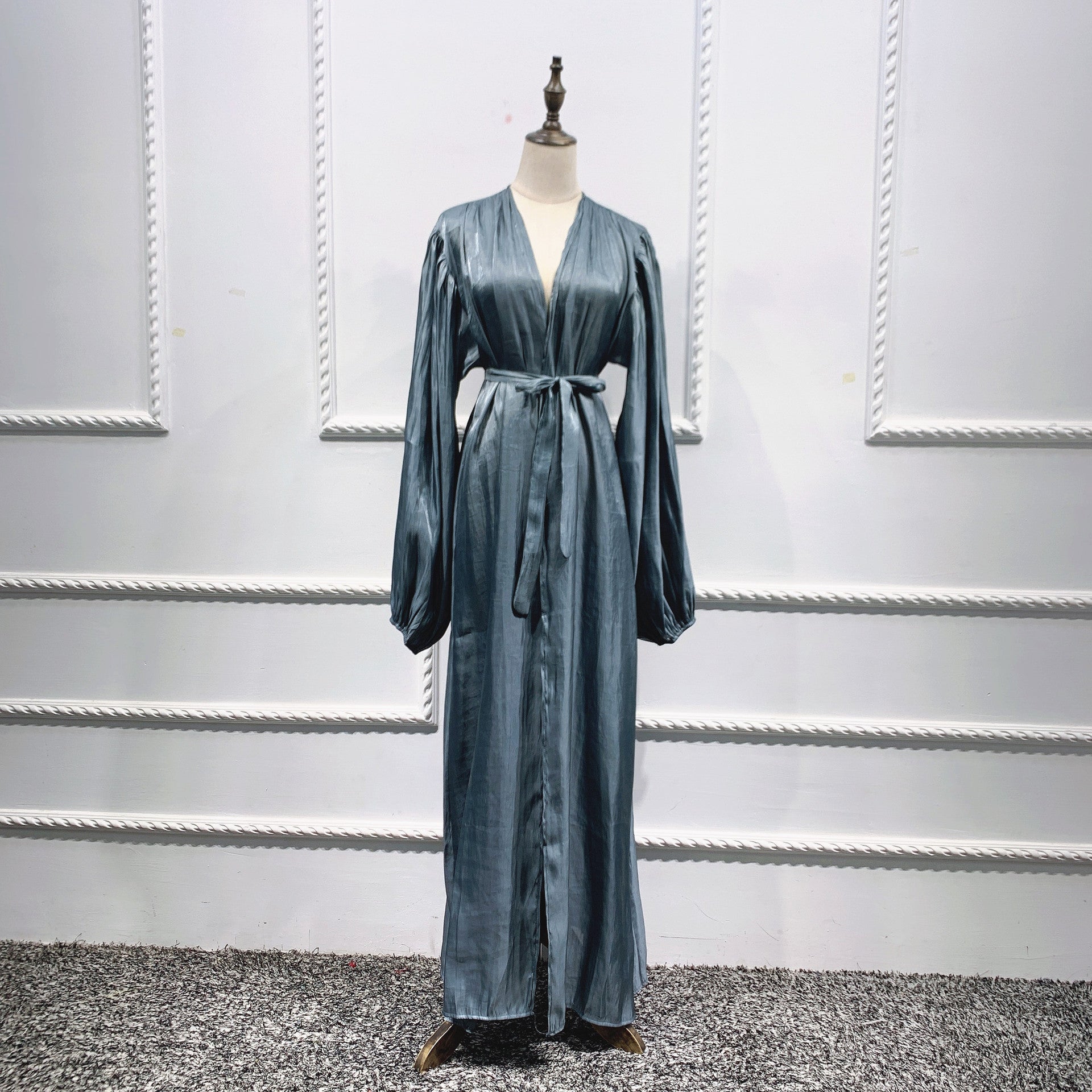 Amiyan abaya